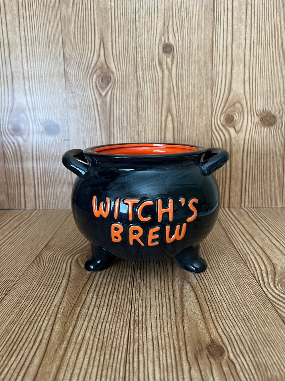EUC Ashland Black Witch’s Brew Distressed Ceramic Cauldron Candy Dish Bowl
